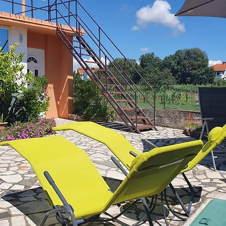 House With Garden And Private Parking * Fazana